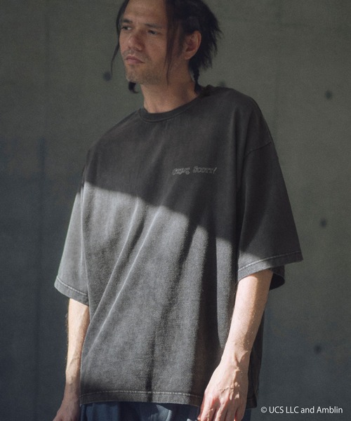 ADAM PATEK（アダムパテック）の「ADAMPATEK/ <BACK TO THE FUTURE>GREAT SCOOT! T/バックトゥザフューチャーコラボT(AP2514041)（Tシャツ/カットソー・レディース・ブラック・1/2）」の2枚目の写真
