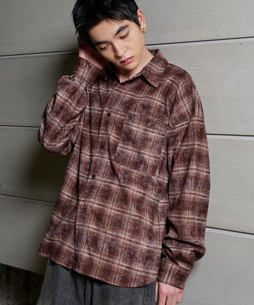 kutir（クティール）の「VINTAGE LIKE OMBRE CHECK SHIRT／ヴィンテージライクオンブレチェックシャツ（シャツ/ブラウス・メンズ・ネイビー/ブラック/ボルドー・MEDIUM/LARGE）」の3枚目の写真