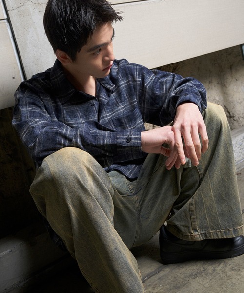 kutir（クティール）の「VINTAGE LIKE OMBRE CHECK SHIRT／ヴィンテージライクオンブレチェックシャツ（シャツ/ブラウス・メンズ・ネイビー/ブラック/ボルドー・MEDIUM/LARGE）」の22枚目の写真