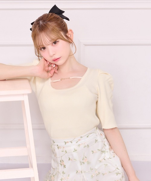 【初回限定】 フロントビジューニットトップス（ニット/セーター）｜apres トップス