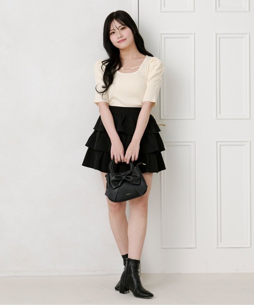 apres jour(アプレジュール)の「フロントビジューニットトップス(ニット/セーター・レディース・ラベンダー/ミント/ピンク/ホワイト/ピンクベージュ/ブラック・X-LARGE/フリー)」の12枚目の写真