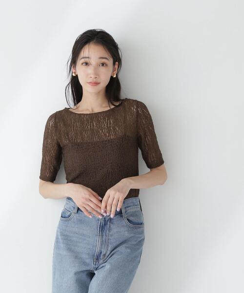 NATURAL BEAUTY BASIC（ナチュラルビューティーベーシック）の「◇ボートネックシアーレーストップス（Tシャツ/カットソー・レディース・ダークブラウン/オフホワイト/ブラック・FREE）」の3枚目の写真