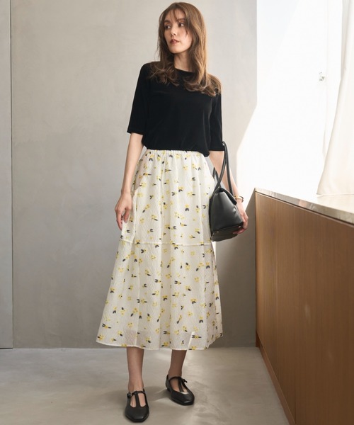 Mila Owen（ミラオーウェン）の「フロッキーベロア後ろスリット半袖トップス（Tシャツ/カットソー・レディース・チャコールグレー/ブラック/イエロー・0/1）」の21枚目の写真