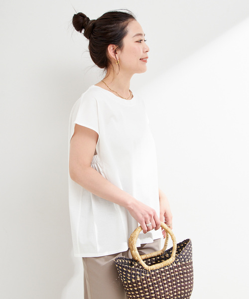 B.C STOCK（ベーセーストック）の「ウォッシャブル / UVカット / サイドギャザーフレンチプルオーバー（Tシャツ/カットソー・レディース・ネイビー/ホワイト/キャメル/ブラック・FREE）」の17枚目の写真