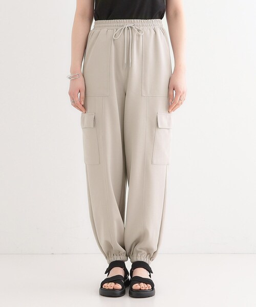 Cutie Blonde（キューティーブロンド）の「【洗える/S-LL】やわらかジョガーカーゴパンツ（その他パンツ・レディース・ナチュラル/ブラック・01/02/03/04）」の11枚目の写真