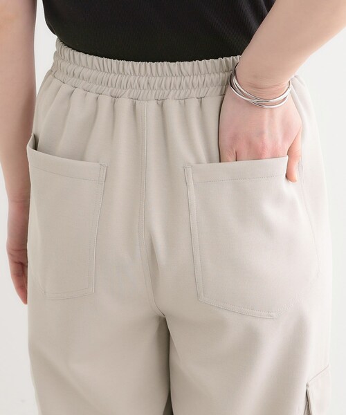Cutie Blonde（キューティーブロンド）の「【洗える/S-LL】やわらかジョガーカーゴパンツ（その他パンツ・レディース・ナチュラル/ブラック・01/02/03/04）」の16枚目の写真