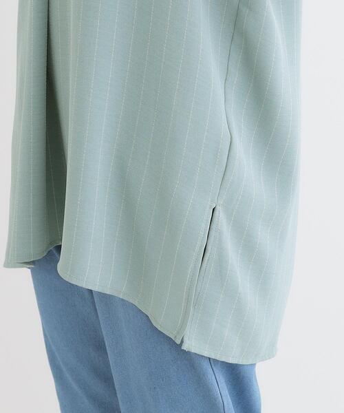 SHOO・LA・RUE（シューラルー）の「【洗える/S-LL】さらさらタッチが心地よい ゆったりチュニック（チュニック・レディース・グリーン系/ナチュラル/ネイビー・01/02/03/04）」の21枚目の写真