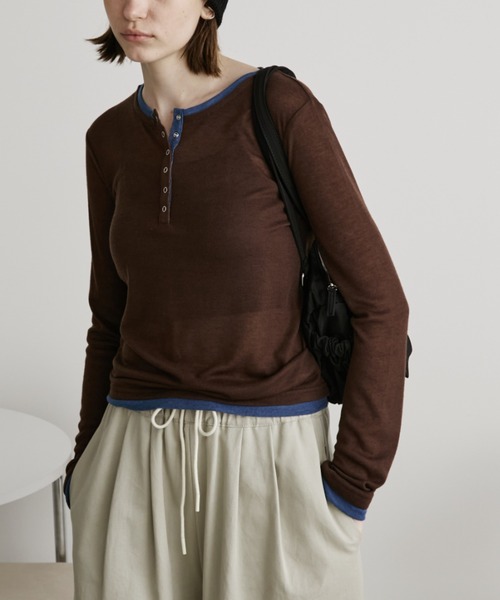 Auntie Rosa Holiday(アンティローザホリデー)の「シアーフライス配色ヘンリープルオーバー(Tシャツ/カットソー・レディース・ブラウン/ブラック/グレー・FREE)」の19枚目の写真