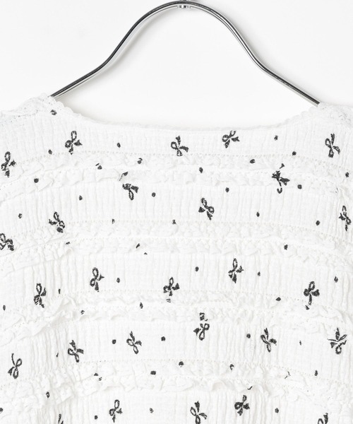repipi armario（レピピ アルマリオ）の「【girly line】レースフリルカットカーディガン（カーディガン/ボレロ・キッズ・ブラック/サックスブルー/ホワイト・MEDIUM/LARGE/SMALL）」の11枚目の写真