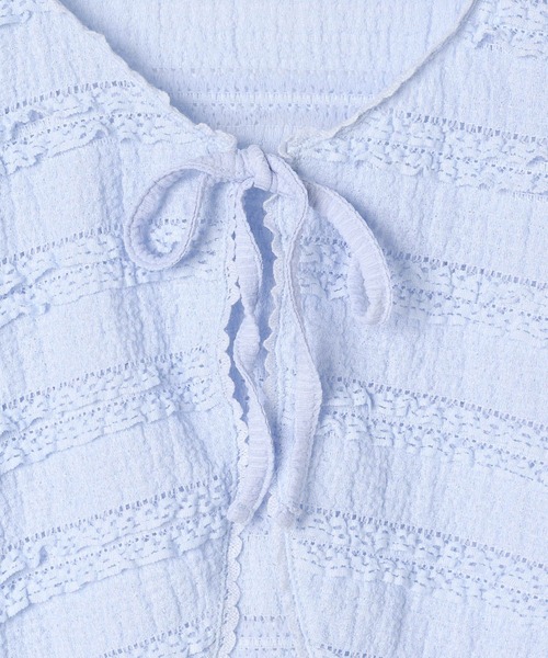 repipi armario（レピピ アルマリオ）の「【girly line】レースフリルカットカーディガン（カーディガン/ボレロ・キッズ・ブラック/サックスブルー/ホワイト・MEDIUM/LARGE/SMALL）」の14枚目の写真