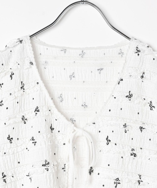 repipi armario（レピピ アルマリオ）の「【girly line】レースフリルカットカーディガン（カーディガン/ボレロ・キッズ・ブラック/サックスブルー/ホワイト・MEDIUM/LARGE/SMALL）」の8枚目の写真