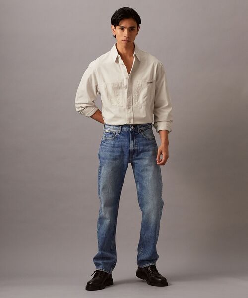 Calvin Klein(カルバン・クライン)の「シャンブレー シャツ(シャツ/ブラウス・メンズ・ライトベージュ・S/M/L/XL)」の3枚目の写真