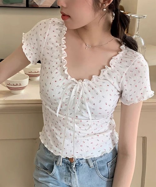 urge:(アージコロン )の「【URGE:】小花柄 ギャザー リボン カットソー(Tシャツ/カットソー・レディース・ホワイト/アイボリー・SMALL/X-LARGE/LARGE/MEDIUM)」の7枚目の写真