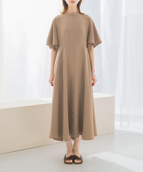 URBAN RESEARCH ROSSO WOMEN(アーバンリサーチ ロッソ)の「フレアスリーブステッチデザインワンピース(ワンピース・レディース・チャコールグレー/ネイビー/モカ・FREE)」の6枚目の写真