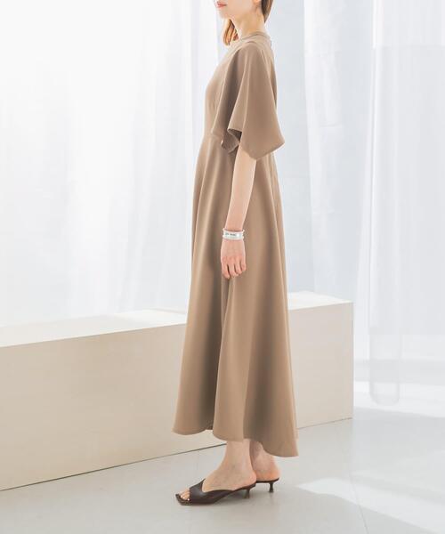 URBAN RESEARCH ROSSO WOMEN(アーバンリサーチ ロッソ)の「フレアスリーブステッチデザインワンピース(ワンピース・レディース・チャコールグレー/ネイビー/モカ・FREE)」の7枚目の写真