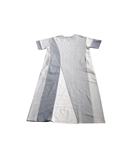 antiqua(アンティカ)の「3素材切替ドッキングAラインワンピース(ワンピース・レディース・ブラック/杢グレー・ONESIZE)」の13枚目の写真