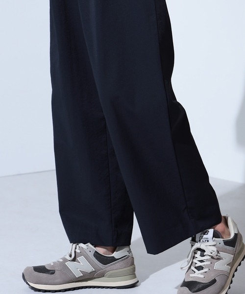 GALLORIA(ギャローリア)の「ツータックセミカーブパンツ(その他パンツ・レディース・ベージュ/ネイビー・LL/S/M/L)」の5枚目の写真