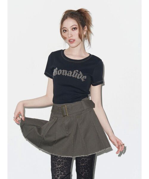 EVRIS（エヴリス）の「スタッズグラフィックショートTシャツ（Tシャツ/カットソー・レディース・ホワイト/ブラック/イエロー・FREE）」の21枚目の写真