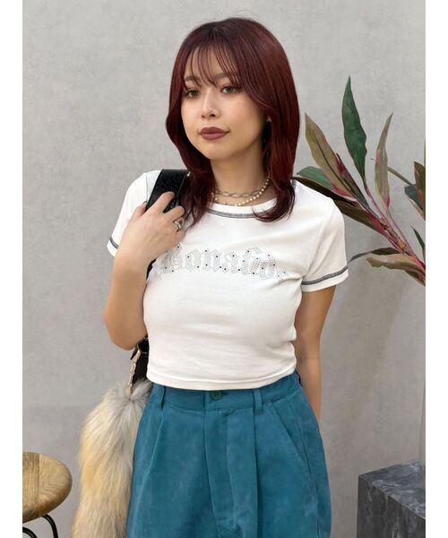 EVRIS（エヴリス）の「スタッズグラフィックショートTシャツ（Tシャツ/カットソー・レディース・ホワイト/ブラック/イエロー・FREE）」の7枚目の写真