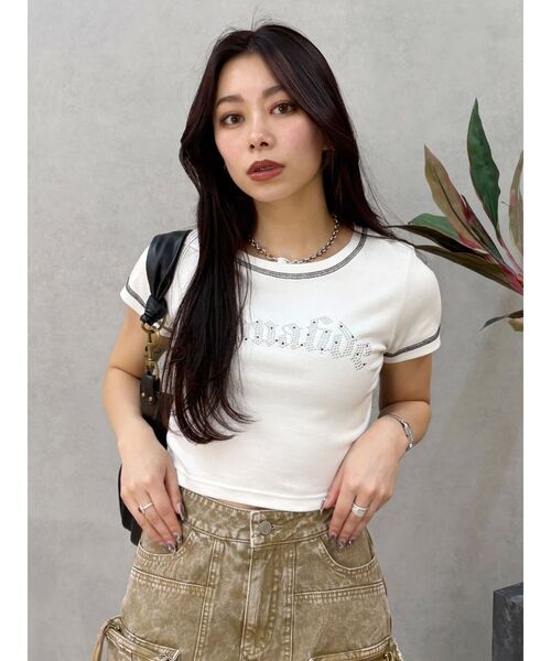 EVRIS（エヴリス）の「スタッズグラフィックショートTシャツ（Tシャツ/カットソー・レディース・ホワイト/ブラック/イエロー・FREE）」の16枚目の写真