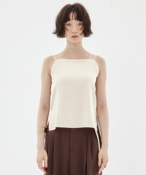 STUDIOUS（ステュディオス）の「【STUDIOUS/ステュディオス】Stretch Satin Camisole/ストレッチサテンキャミソール（キャミソール・レディース・ブラック/ライトベージュ/ワイン・FREE）」の6枚目の写真