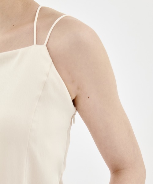 STUDIOUS（ステュディオス）の「【STUDIOUS/ステュディオス】Stretch Satin Camisole/ストレッチサテンキャミソール（キャミソール・レディース・ブラック/ライトベージュ/ワイン・FREE）」の15枚目の写真