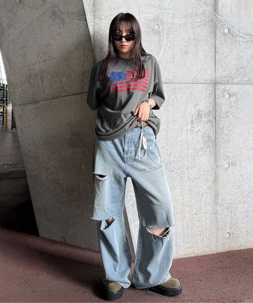 sedacle（セダクル）の「スタッズ付きフラッグTシャツ（Tシャツ/カットソー・レディース・チャコールグレー/オフホワイト/ライトブルー・SMALL/MEDIUM/LARGE）」の20枚目の写真