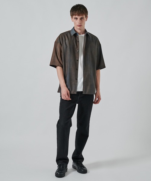 STUDIOUS（ステュディオス）の「URBAN DYE RELAX SHIRTS S.S（シャツ/ブラウス・メンズ・ブラック/ダークブルー・1/2）」の9枚目の写真