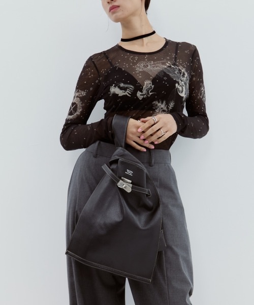 beautiful people（ビューティフルピープル）の「【beautiful people/ビューティフルピープル】large market bag in shrink leather/ラージマーケットバッグインシュリンクレザー（ハンドバッグ・レディース・ブラック・FREE）」の7枚目の写真