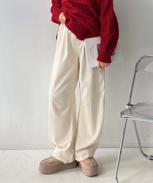 AS KNOW AS plus(アズノゥアズプラス)の「●ひんやり冷感 マルチメリット カーブシルエットイージーパンツ(デニムパンツ・レディース・ブルー/ブラック/サックスブルー/サックスブルー系/ブラウン系/ブルー系/ブラック系/ホワイト系その他/ブラック系1/ブルー系1/ブラック系その他/ネイビー系/その他/その他1・FREE)」の2枚目の写真