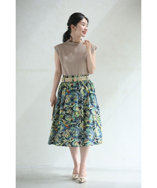 cawaii（カワイイ）の「色彩豊かに描くボタニカル柄ミディアムスカート（ベルト付き）（スカート・レディース・グリーン・FREE）」の17枚目の写真