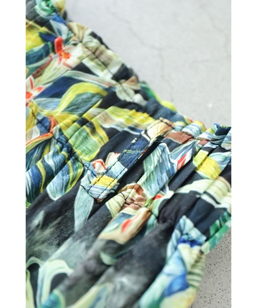 cawaii（カワイイ）の「色彩豊かに描くボタニカル柄ミディアムスカート（ベルト付き）（スカート・レディース・グリーン・FREE）」の19枚目の写真