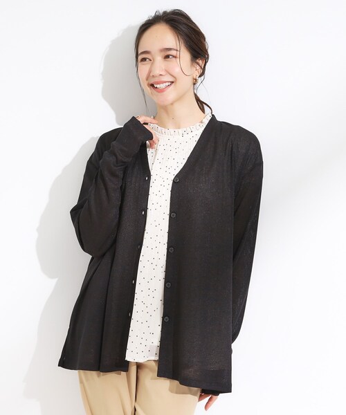 SHOO・LA・RUE(シューラルー)の「【S-LL/ひんやり/UV】手の甲まで隠れる トッパーカーディガン(カーディガン/ボレロ・レディース・ホワイト/ブラック/ライトオレンジ系/ナチュラル・01/02/03/04)」の12枚目の写真