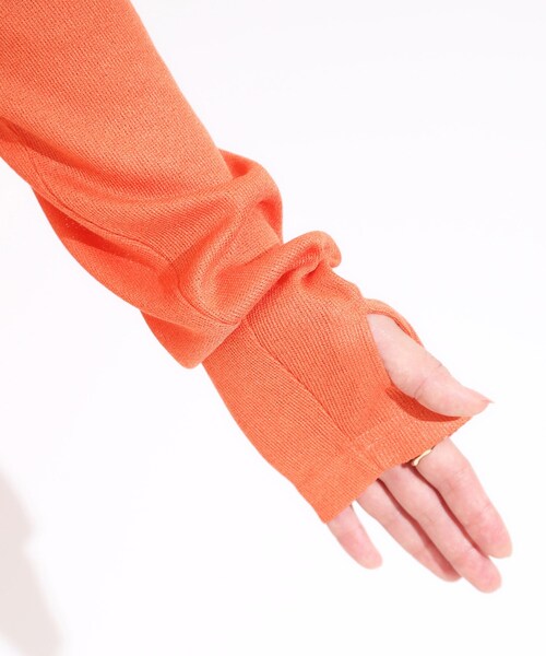 SHOO・LA・RUE(シューラルー)の「【S-LL/ひんやり/UV】手の甲まで隠れる トッパーカーディガン(カーディガン/ボレロ・レディース・ホワイト/ブラック/ライトオレンジ系/ナチュラル・01/02/03/04)」の22枚目の写真