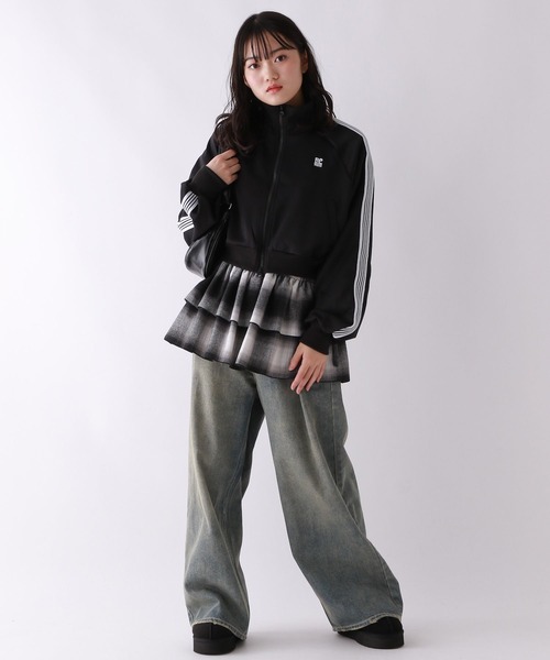 repipi armario（レピピ アルマリオ）の「ショートトラックジャケット（ジャージ・キッズ・ブラック/アイボリー/ブラウン/ネイビー・SMALL/MEDIUM/LARGE）」の7枚目の写真