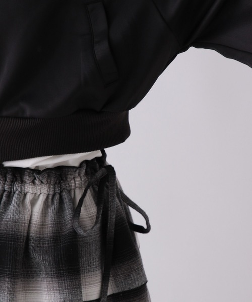 repipi armario（レピピ アルマリオ）の「ショートトラックジャケット（ジャージ・キッズ・ブラック/アイボリー/ブラウン/ネイビー・SMALL/MEDIUM/LARGE）」の19枚目の写真