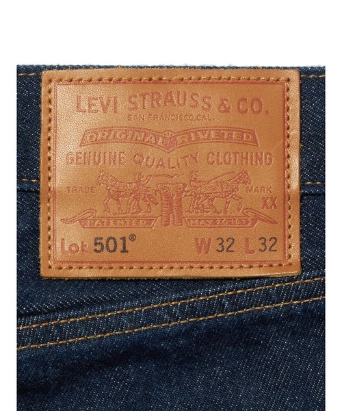 Levi's(リーバイス)の「Levi's/リーバイス 501(R) オリジナルジーンズ ダークインディゴ(デニムパンツ・メンズ・インディゴブルー・W28 L32/W33 L32/W32 L32/W31 L32/W30 L32/W29 L32/W34 L32/W36 L32)」の10枚目の写真