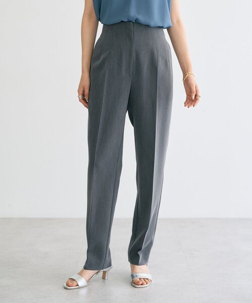 YECCA VECCA（イェッカヴェッカ）の「スタイルアップテーパードパンツ（その他パンツ・レディース・ピンクベージュ/グレー/ネイビー・S/M）」の4枚目の写真