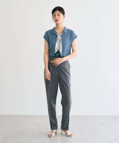 YECCA VECCA（イェッカヴェッカ）の「スタイルアップテーパードパンツ（その他パンツ・レディース・ピンクベージュ/グレー/ネイビー・S/M）」の5枚目の写真