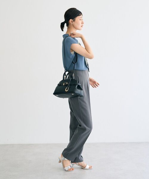 YECCA VECCA（イェッカヴェッカ）の「スタイルアップテーパードパンツ（その他パンツ・レディース・ピンクベージュ/グレー/ネイビー・S/M）」の7枚目の写真