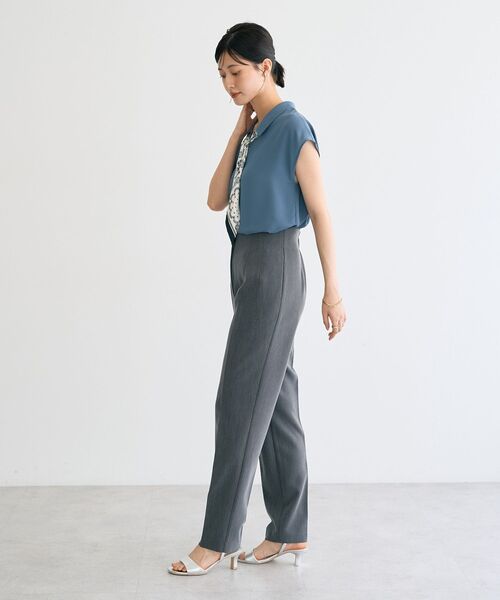 YECCA VECCA（イェッカヴェッカ）の「スタイルアップテーパードパンツ（その他パンツ・レディース・ピンクベージュ/グレー/ネイビー・S/M）」の8枚目の写真