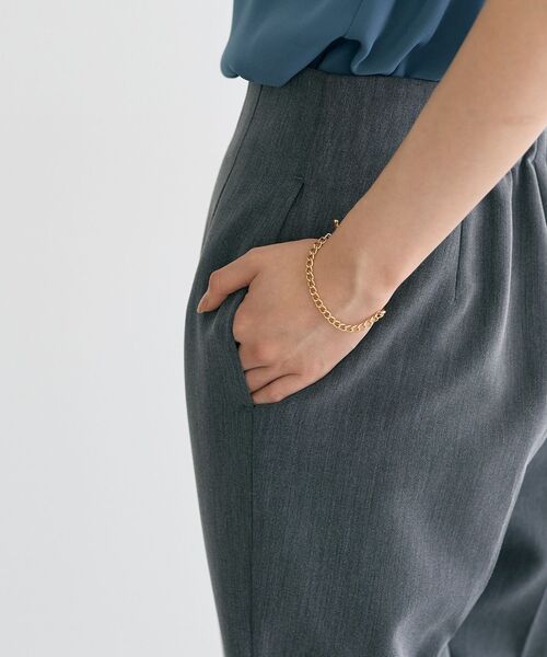 YECCA VECCA（イェッカヴェッカ）の「スタイルアップテーパードパンツ（その他パンツ・レディース・ピンクベージュ/グレー/ネイビー・S/M）」の12枚目の写真