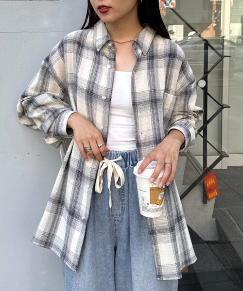 CIAOPANIC TYPY(チャオパニックティピー)の「【ユニセックス】カラミオリオンブレチェックシャツ(シャツ/ブラウス・メンズ・ブルー/ホワイト/ネイビー・MEDIUM/LARGE)」の15枚目の写真