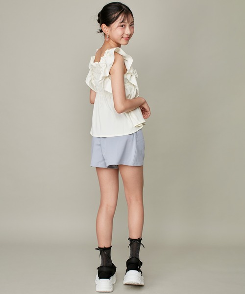 JENNI love（ジェニィラブ）の「2wayフリルブラウス（シャツ/ブラウス・キッズ・グリーン/ブラック/オフホワイト・160cm/150cm/140cm/130cm）」の5枚目の写真