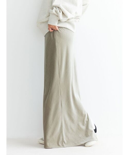 Ungrid（アングリッド）の「フィットベロアスカート（スカート・レディース・ブラック/ヘザーグレー・SMALL/MEDIUM）」の9枚目の写真