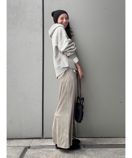 Ungrid（アングリッド）の「フィットベロアスカート（スカート・レディース・ブラック/ヘザーグレー・SMALL/MEDIUM）」の18枚目の写真