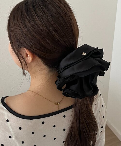 prose verse（プロズヴェール）の「サテンシュシュ（シュシュ・レディース・ブラック・FREE）」の4枚目の写真