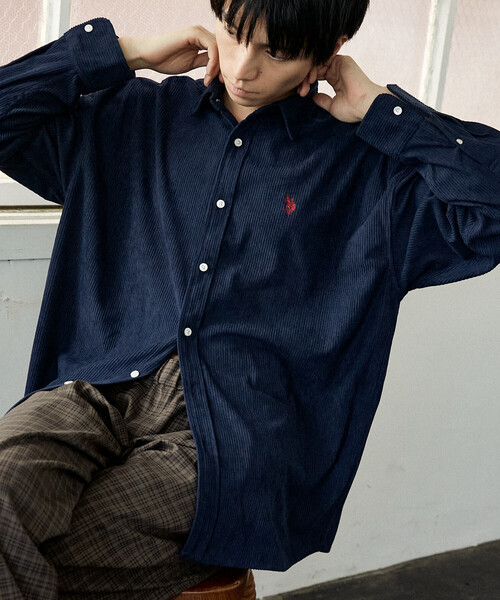 U.S. POLO ASSN.(ユーエスポロアッスン)の「別注U.S. POLO ASSN./ユーエスポロアッスン/ ワンポイント刺繍コーデュロイシャツ/オーバーサイズ(限定展開)(シャツ/ブラウス・メンズ・チャコールグレー/ブラック/ブラウン/ベージュ/ネイビー・SMALL/MEDIUM/LARGE)」の5枚目の写真
