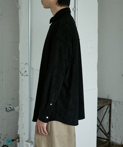 U.S. POLO ASSN.(ユーエスポロアッスン)の「別注U.S. POLO ASSN./ユーエスポロアッスン/ ワンポイント刺繍コーデュロイシャツ/オーバーサイズ(限定展開)(シャツ/ブラウス・メンズ・チャコールグレー/ブラック/ブラウン/ベージュ/ネイビー・SMALL/MEDIUM/LARGE)」の21枚目の写真