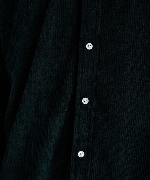 U.S. POLO ASSN.(ユーエスポロアッスン)の「別注U.S. POLO ASSN./ユーエスポロアッスン/ ワンポイント刺繍コーデュロイシャツ/オーバーサイズ(限定展開)(シャツ/ブラウス・メンズ・チャコールグレー/ブラック/ブラウン/ベージュ/ネイビー・SMALL/MEDIUM/LARGE)」の16枚目の写真